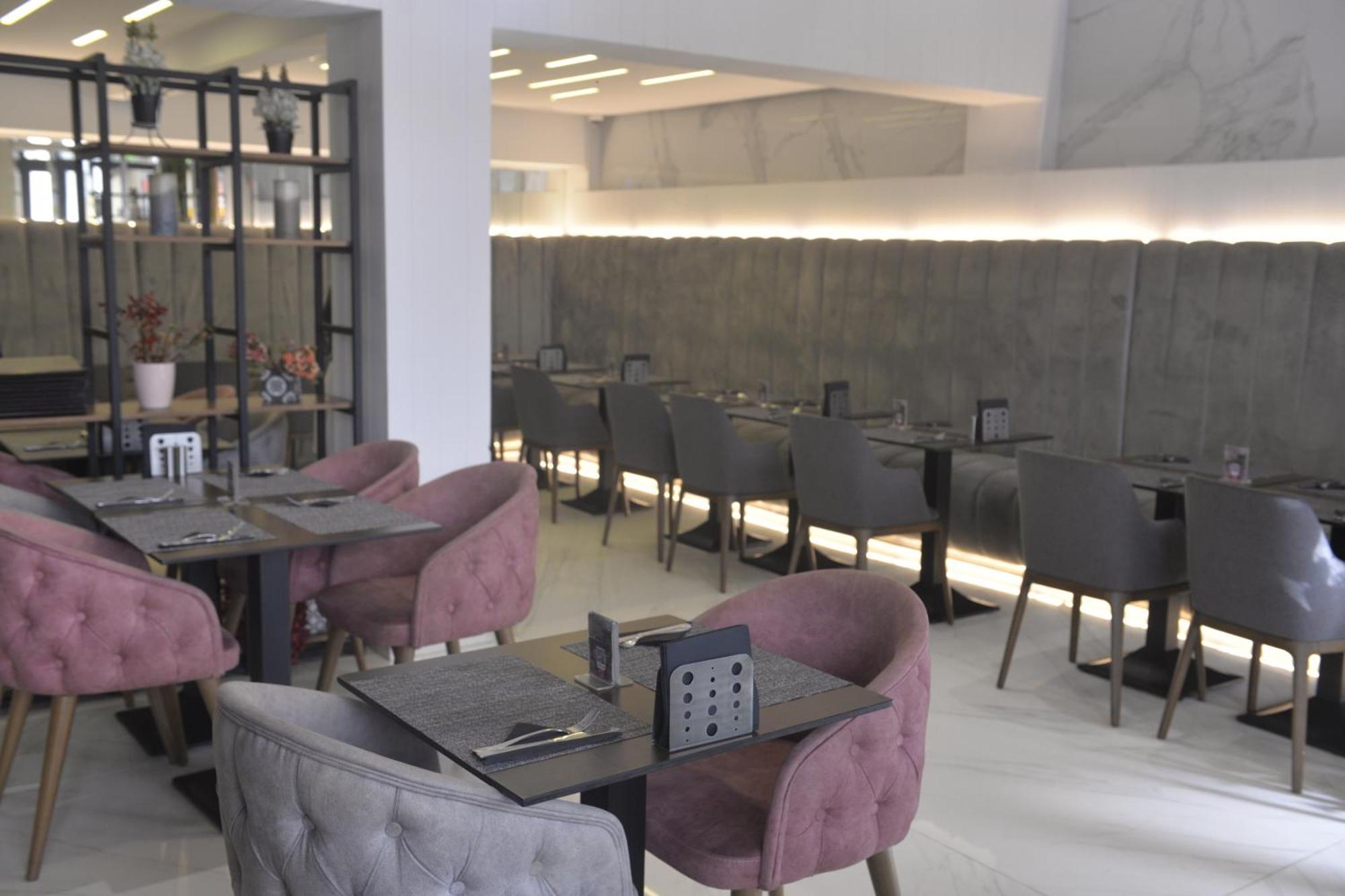 Nj Hotel Rabat Extérieur photo