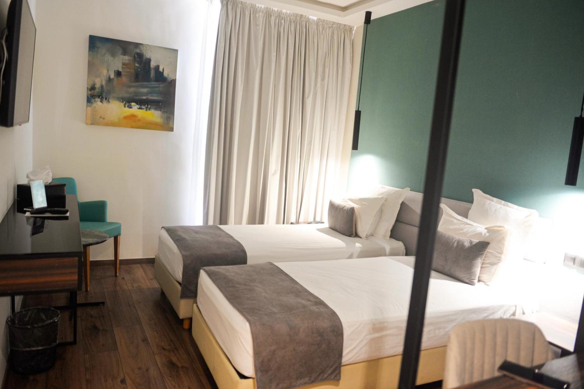 Nj Hotel Rabat Extérieur photo