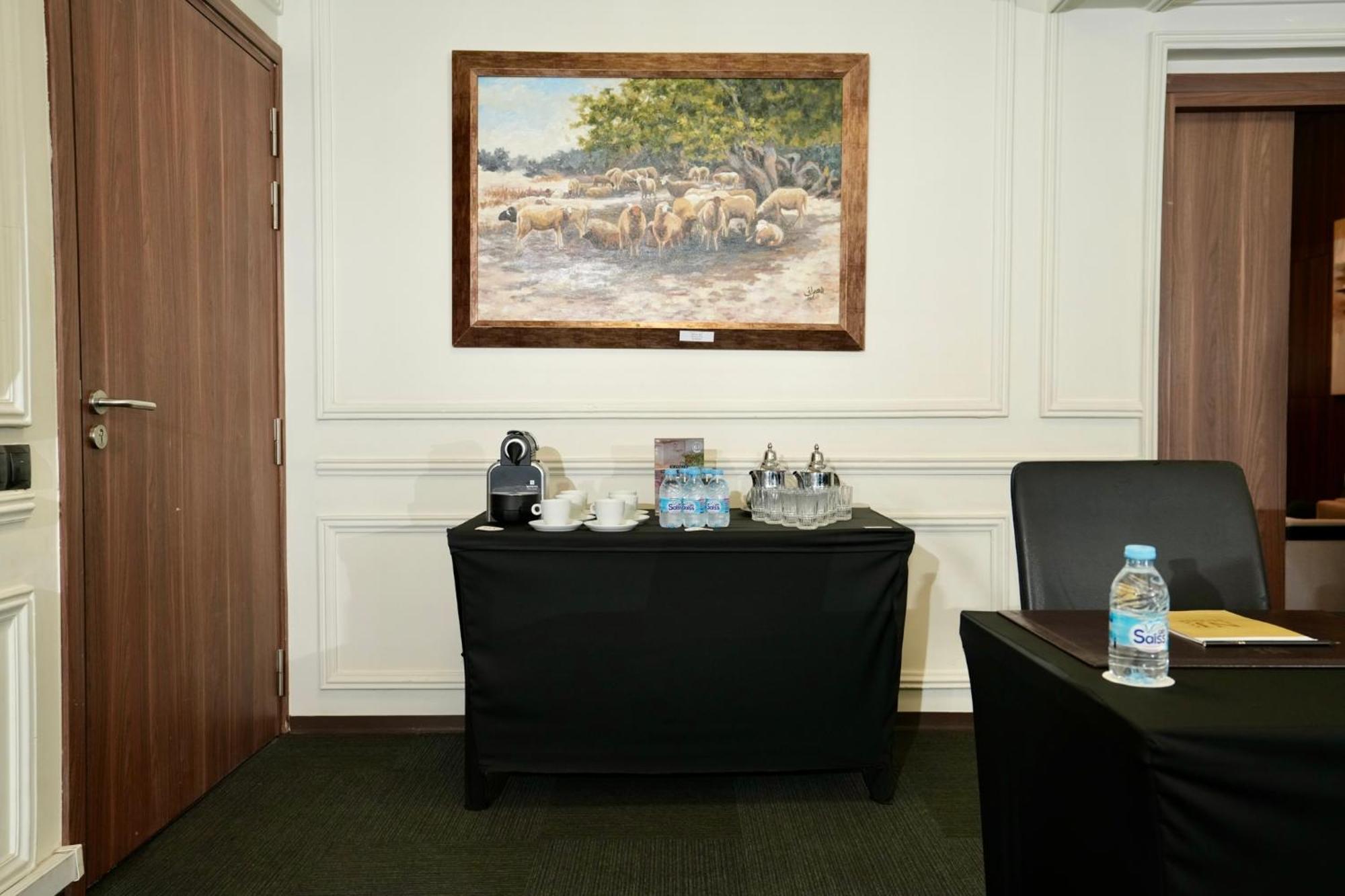 Nj Hotel Rabat Extérieur photo