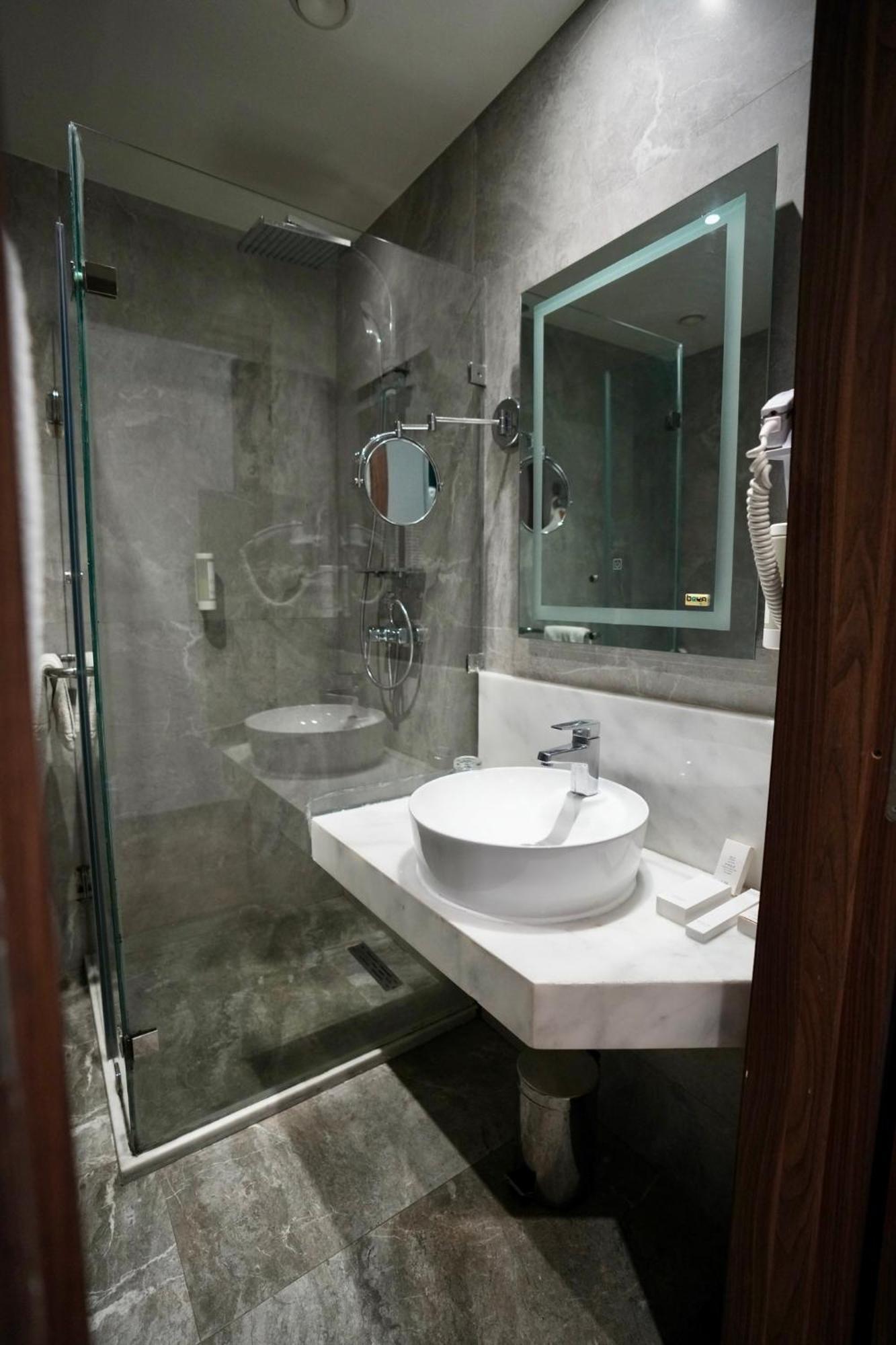 Nj Hotel Rabat Extérieur photo