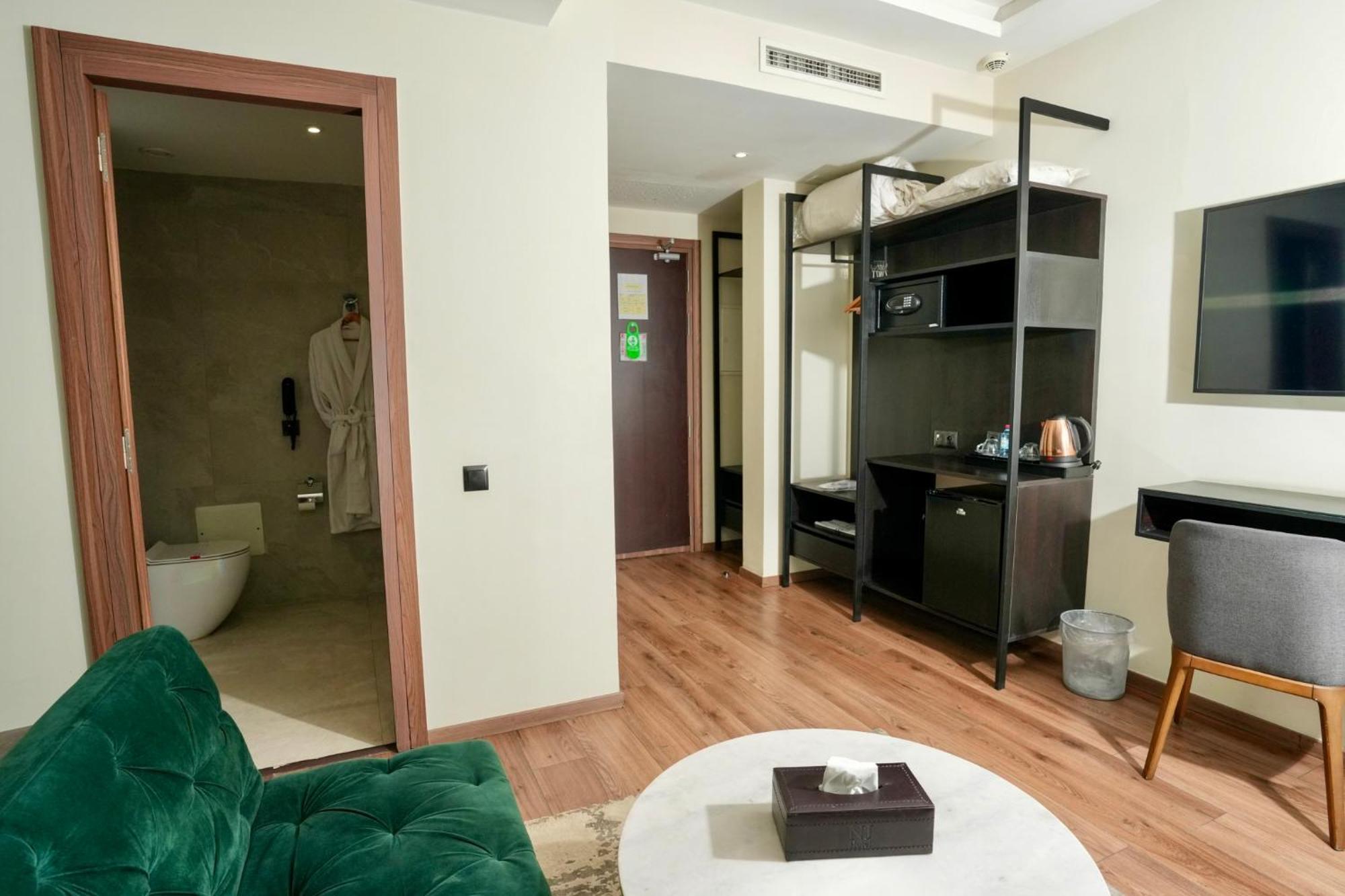 Nj Hotel Rabat Extérieur photo
